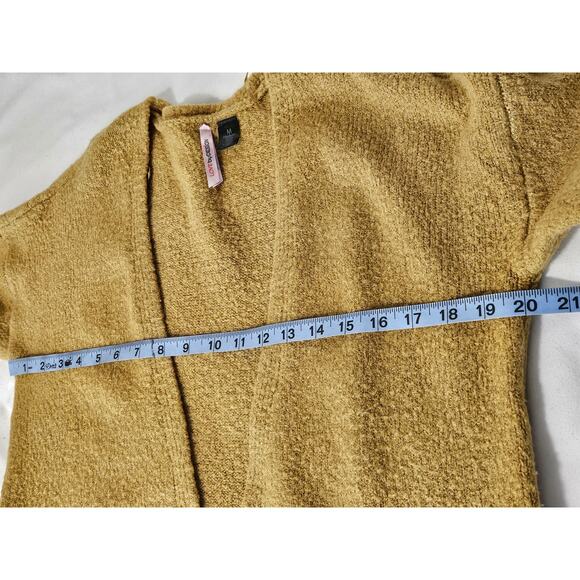 LOVE BY DESIGN WOMEN'S STRIPED KNIT SWEATER – SIZE MEDIUM – COZY & CHIC - Picture 6 of 8